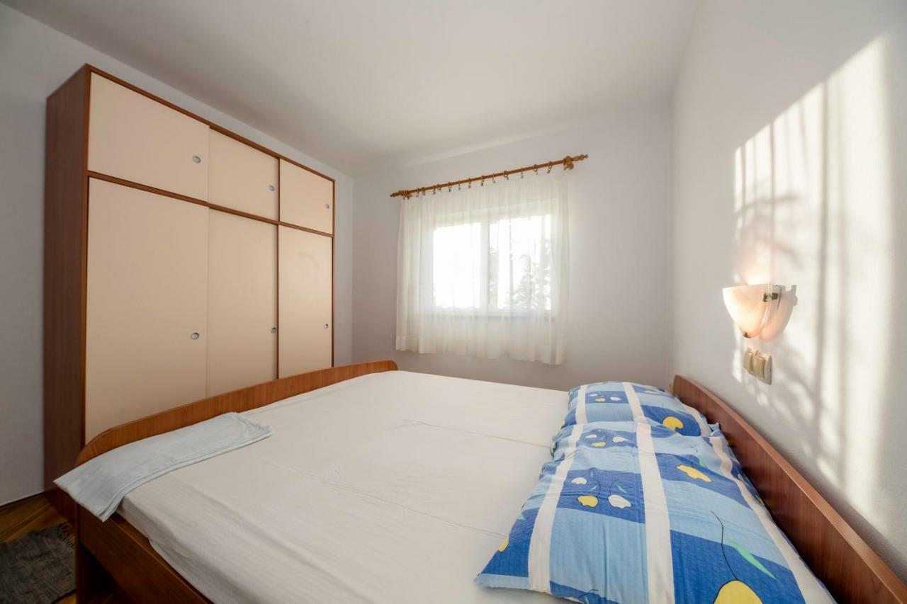 Kuca Leonora Appartement Banjol Buitenkant foto